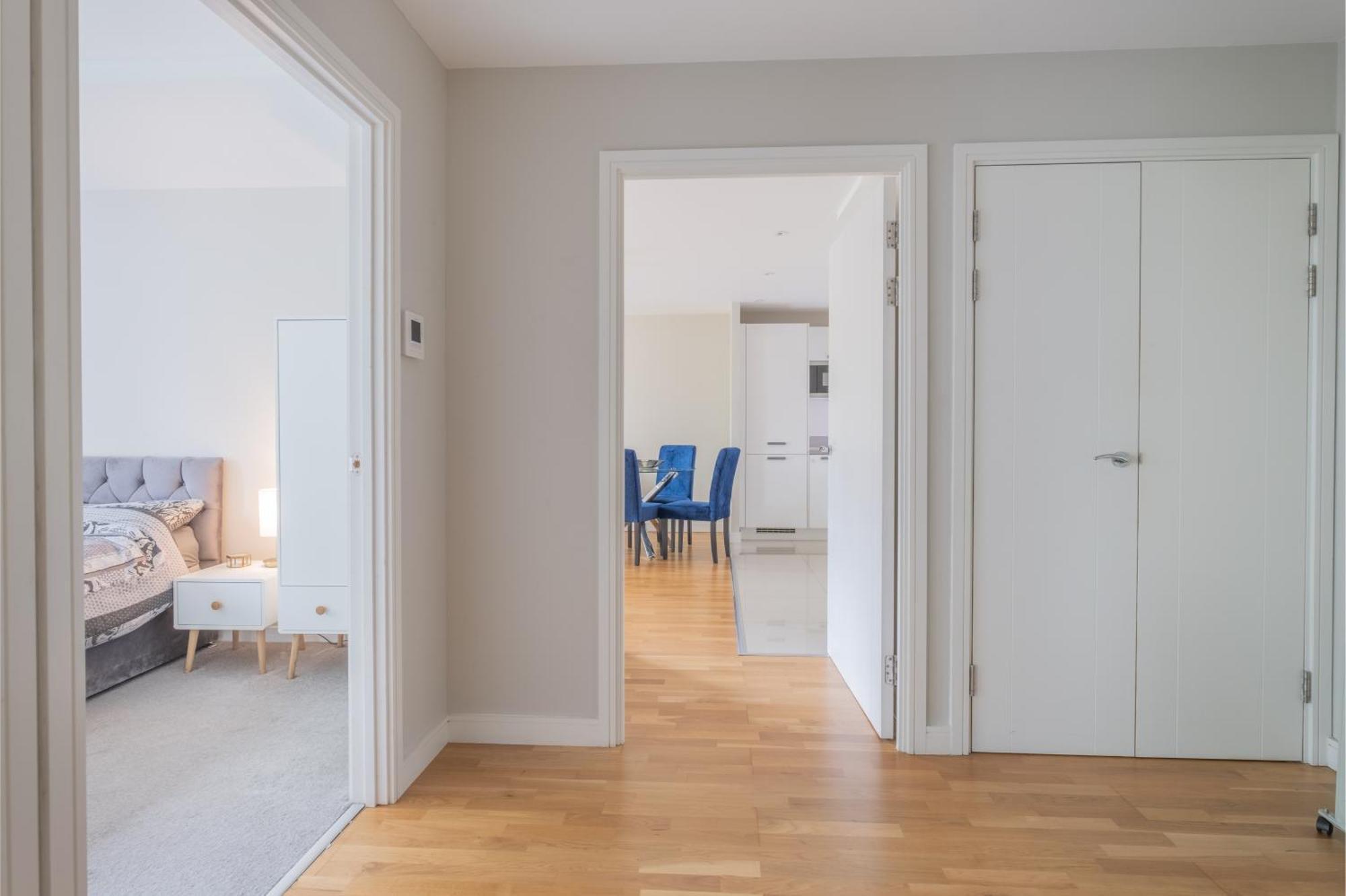 Brand New London Flat With Car Parkアパートメント エクステリア 写真