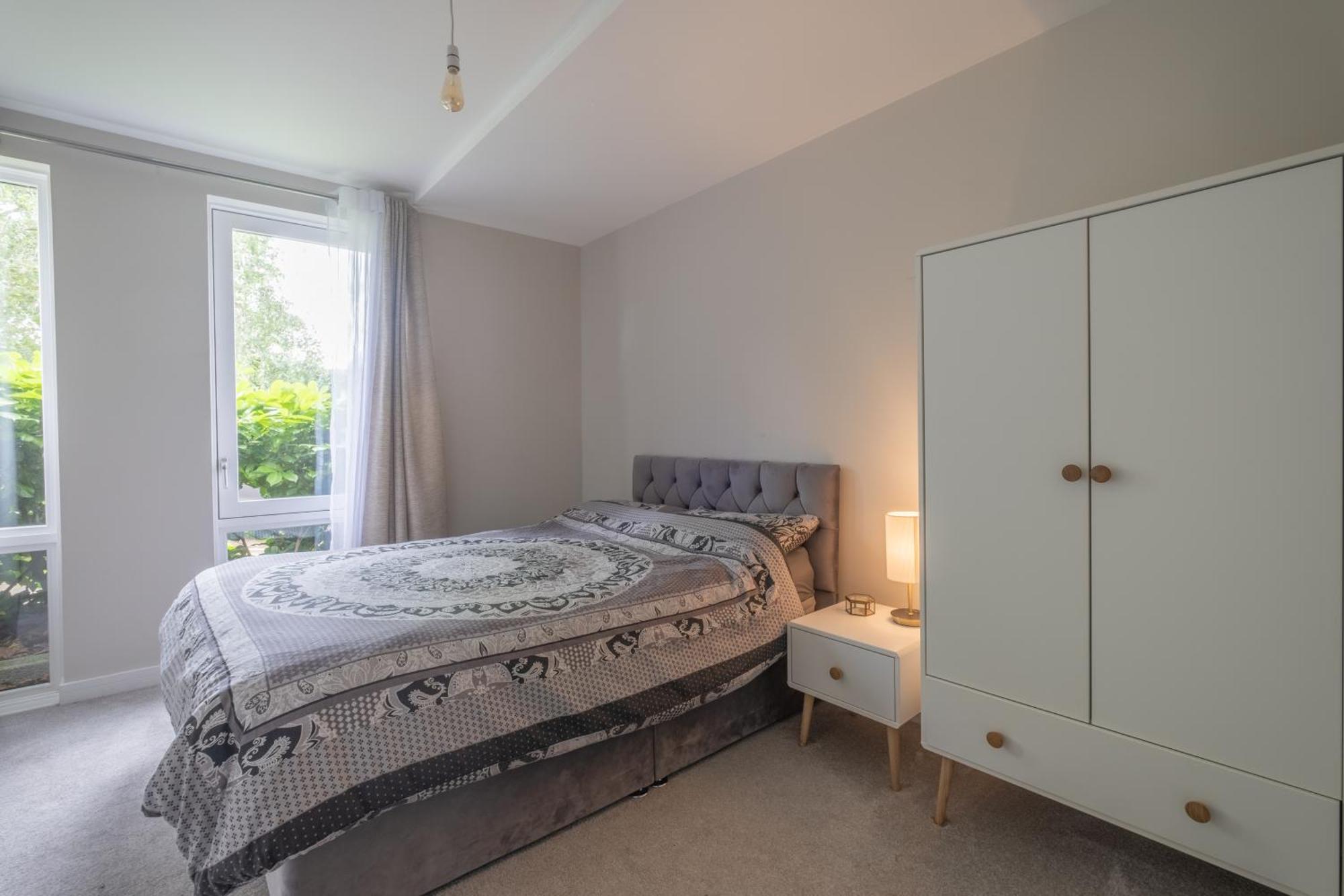 Brand New London Flat With Car Parkアパートメント エクステリア 写真
